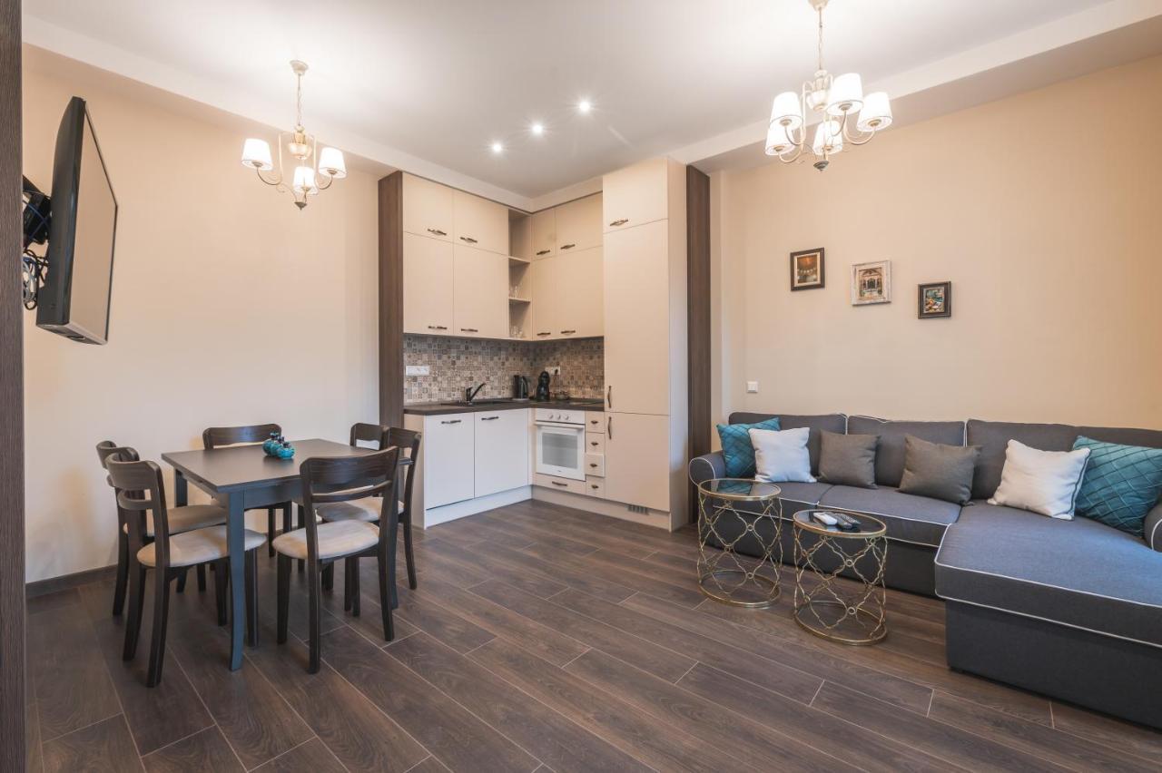 1001 Nights - 2Bd Luxury Apartment In Central Софія Екстер'єр фото
