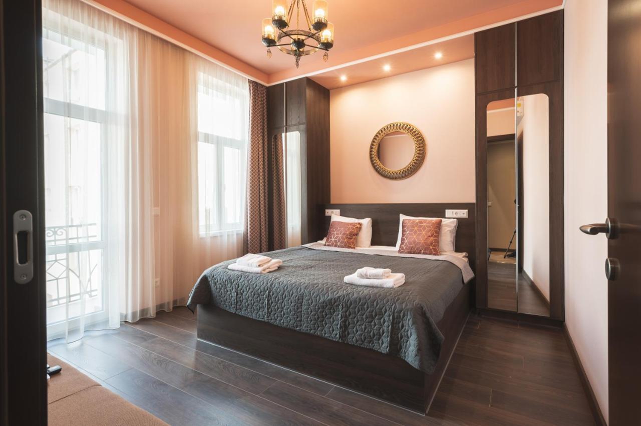 1001 Nights - 2Bd Luxury Apartment In Central Софія Екстер'єр фото